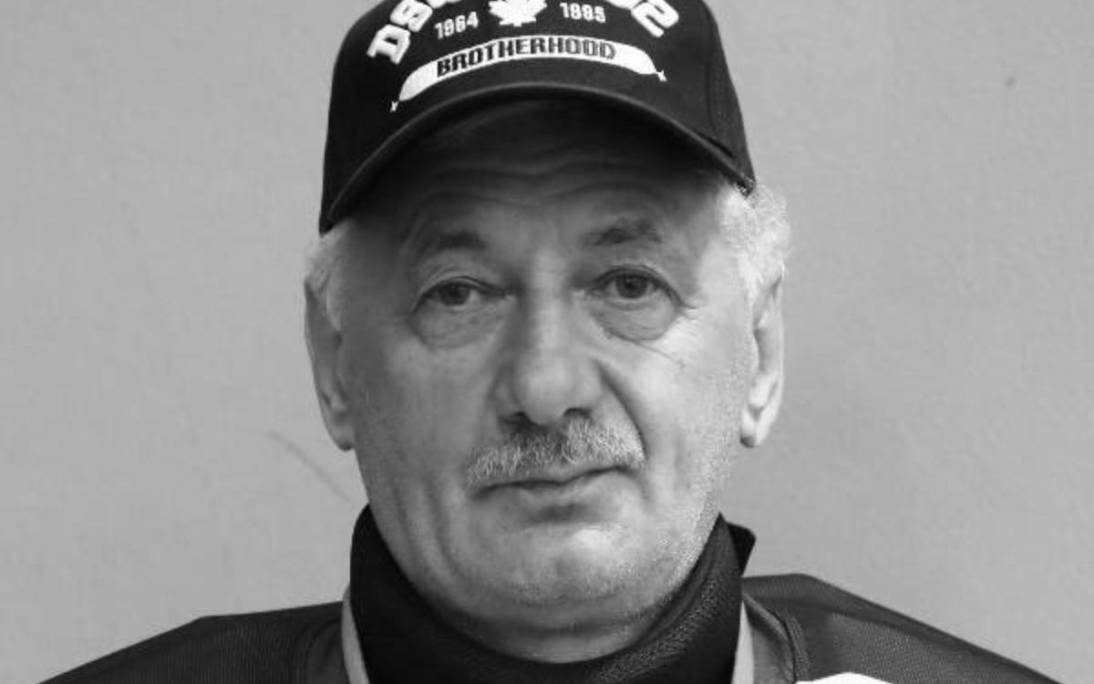 Второй за месяц хоккеист старше 60 лет умер в любительской лиге в Москве :: Хоккей :: РБК Спорт